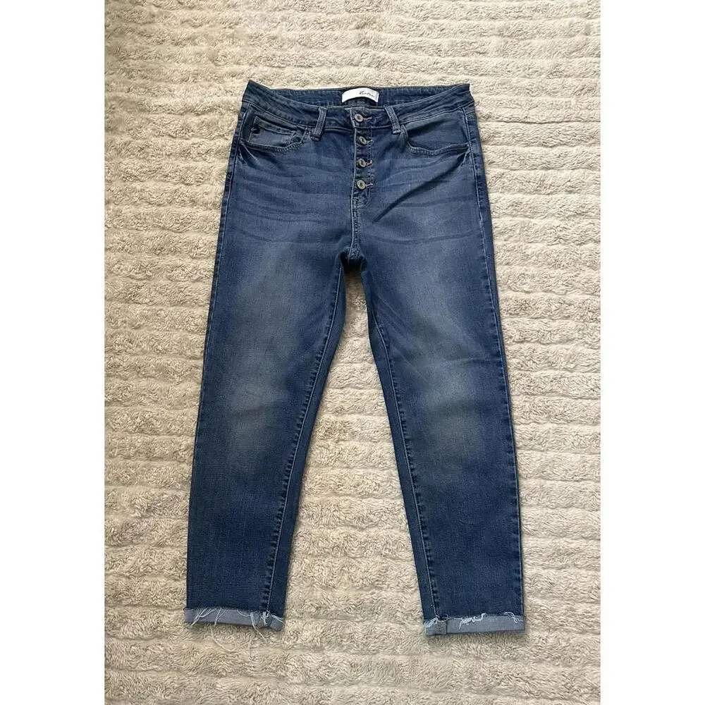 KanCan medium wash high-rise button fly cropped jeans Size 31